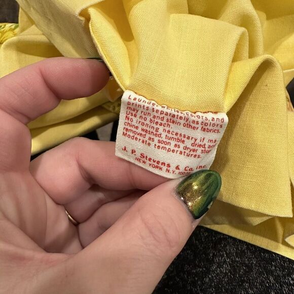 J.P. Stevens Vintage Standard Pillowcase 20x32” Tastemaker Yellow Floral Muslin - Picture 6 of 6